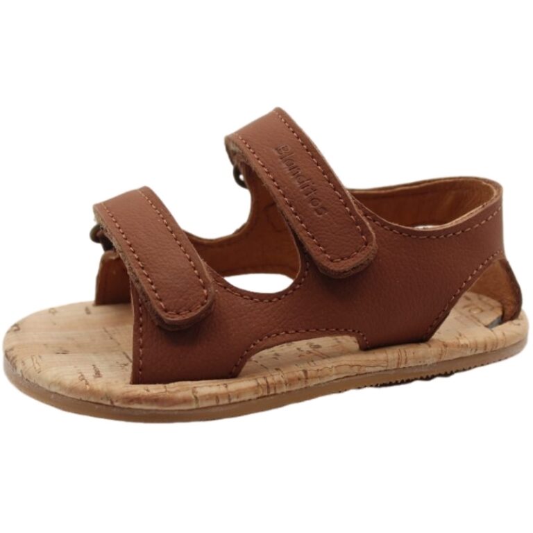 Sandalias Respetuosas de piel Arrecife Blanditos modelo ARRECIFE en color cuero