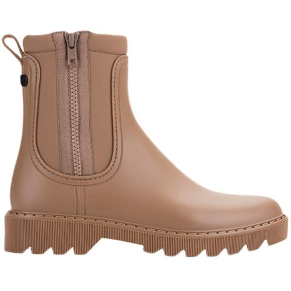 Botines de Agua Chloe Engomado Igor modelo W10300 en color cuero