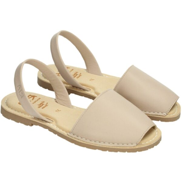 Menorquina Ibicenca Acolchada de Piel Ria Menorca modelo 27500 VELVET en color playa