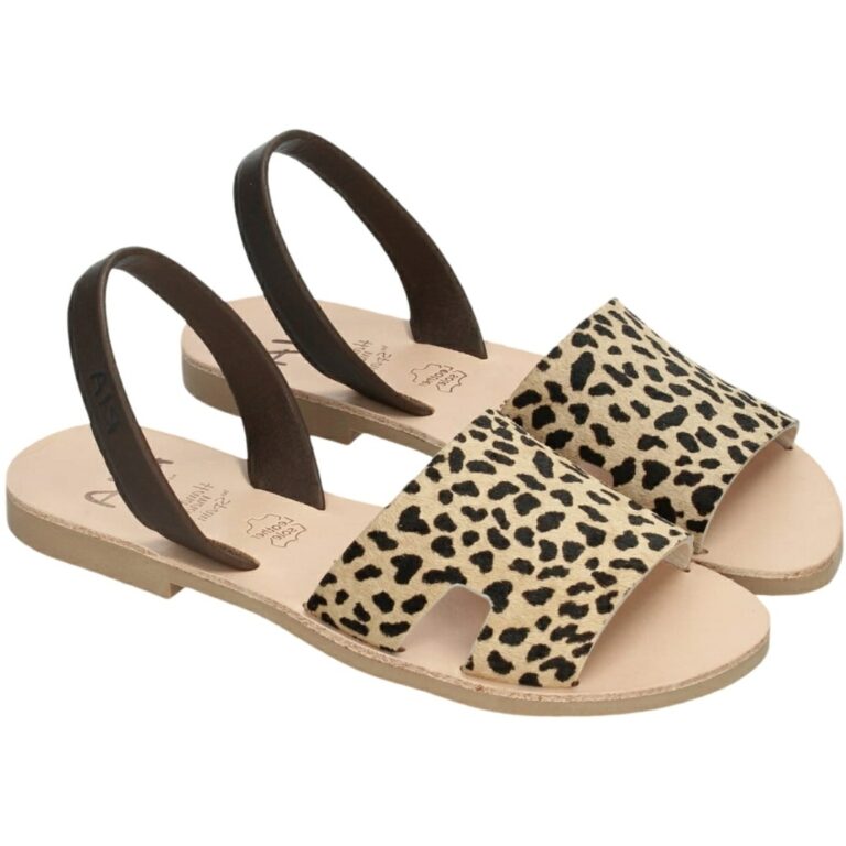 Menorquina de piel new Ria Menorca modelo 40330 en color leopardo