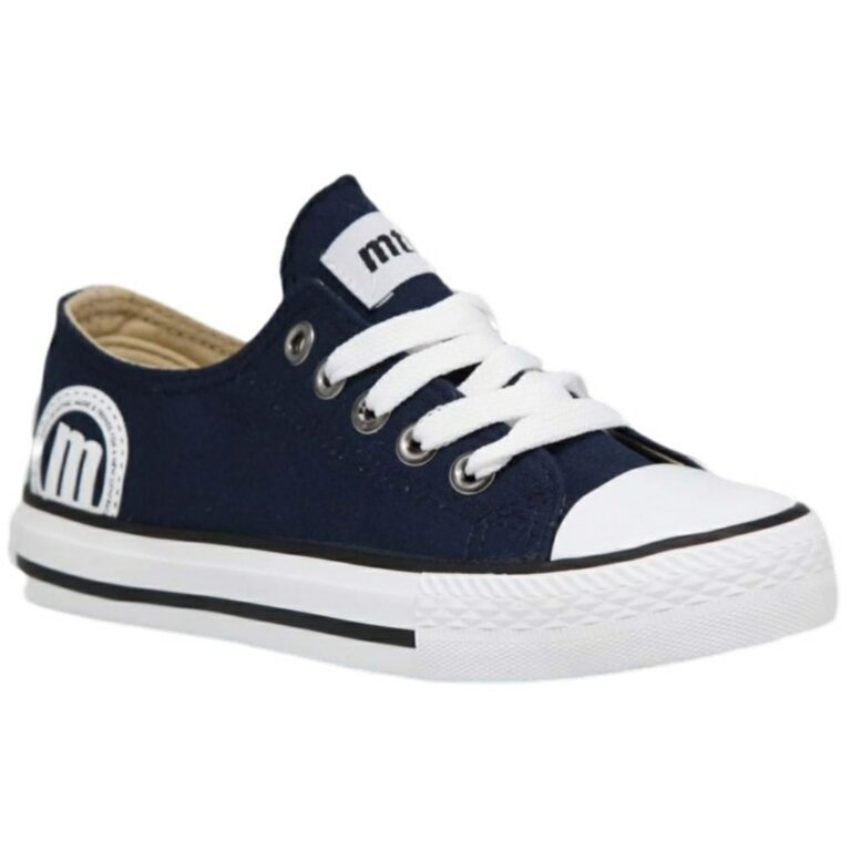 Zaaptilla Lona Mustang Classic modelo 81200 en color negro