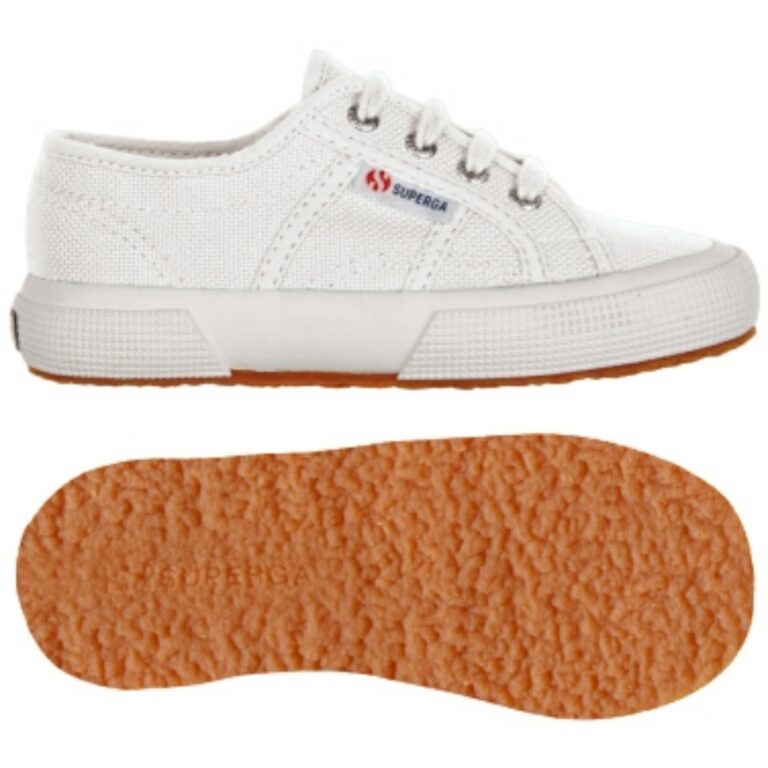 Playero Clásico Superga modelo S0003C0 en color blanco