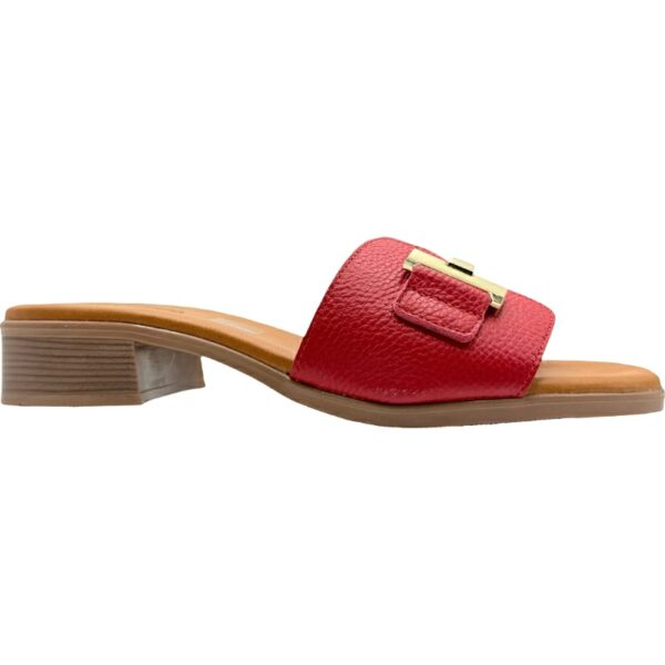 Sandalia Slipper Tacón Piel Hebilla De Pablos modelo 5605 en color rojo