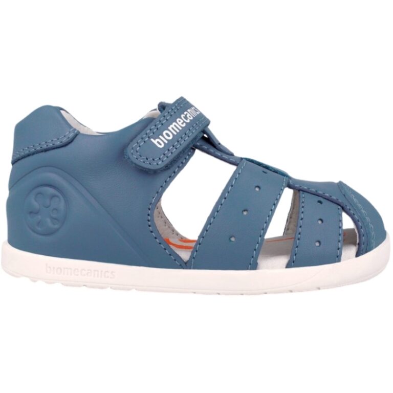 Sandalias Barefoot Soft Tiras Biomecanics modelo 262164 en color azul