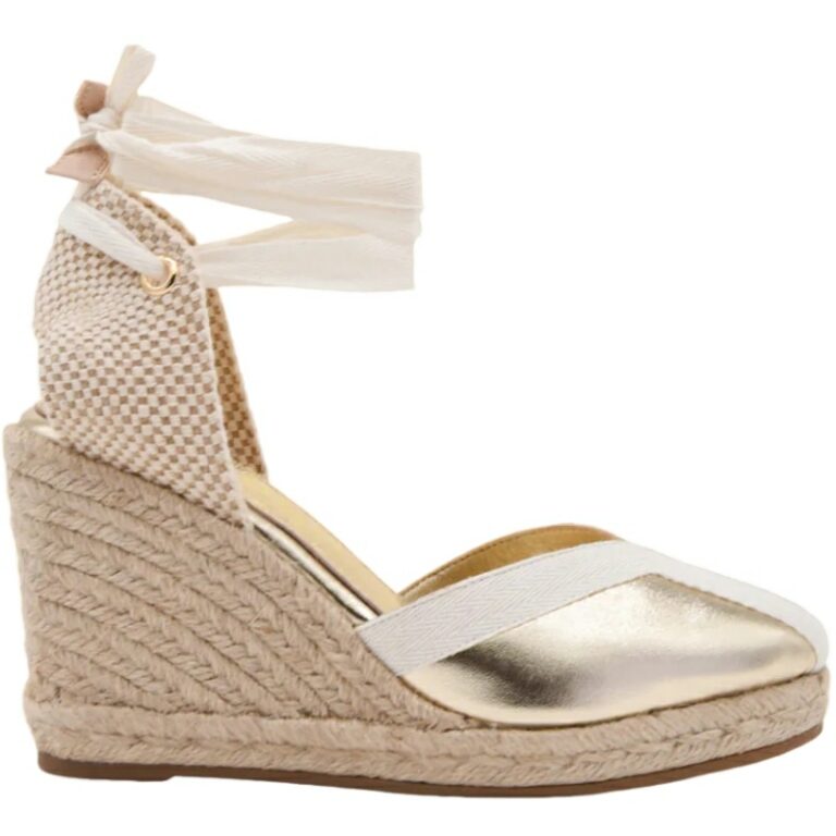 Alpargatas de yute con cintas acabado en V Azarey modelo 494J546 en color dorado