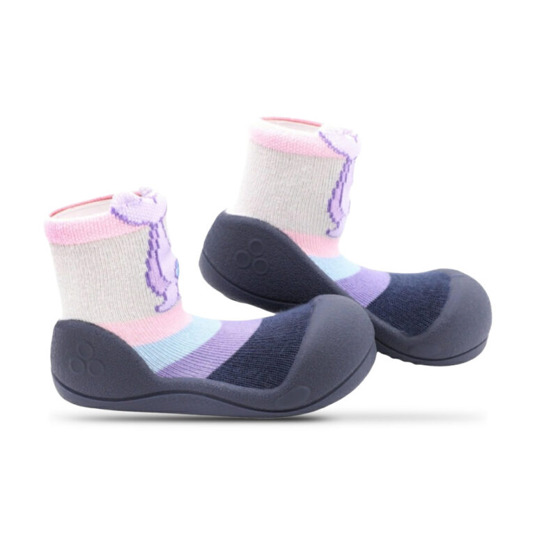 Calcetines Barefoot Ballena Rosa Attipas modelo WH en color rosa