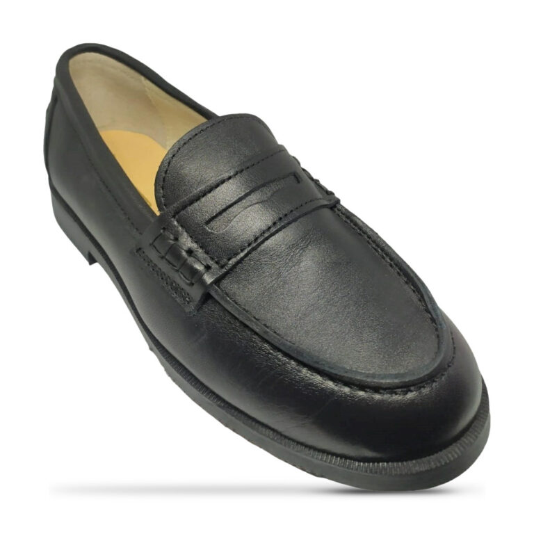 Mocasín Colegial Piel modelo 6282-N en color negro
